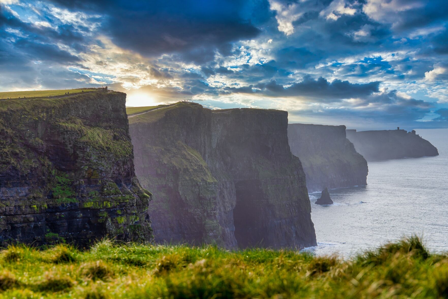 Ireland Cliffs of Mohr